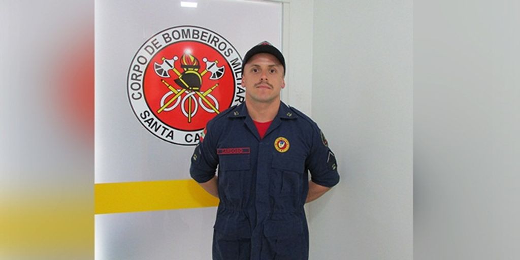 Honestidade: Bombeiro de Campos Novos encontra carteira com R$ 500 e entrega à proprietária