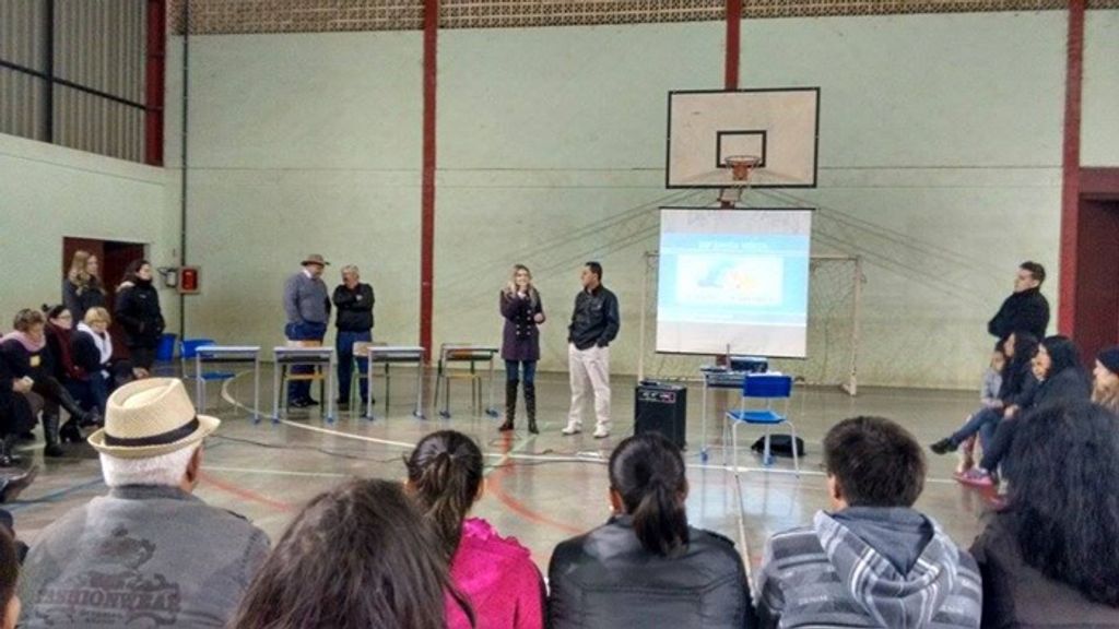 Realizada reunião para debater os problemas no atendimento do ESF Santa Tereza