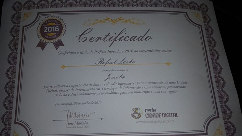 Rafael Laske recebe título de Prefeito Inovador 2016