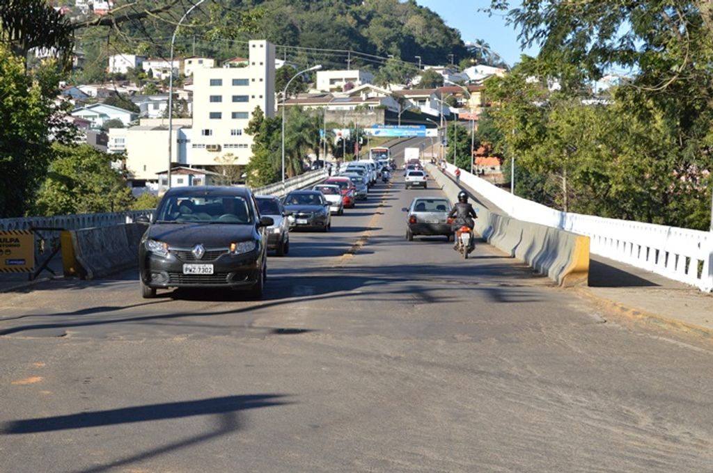 Pontes recebem trabalhos de revitalização
