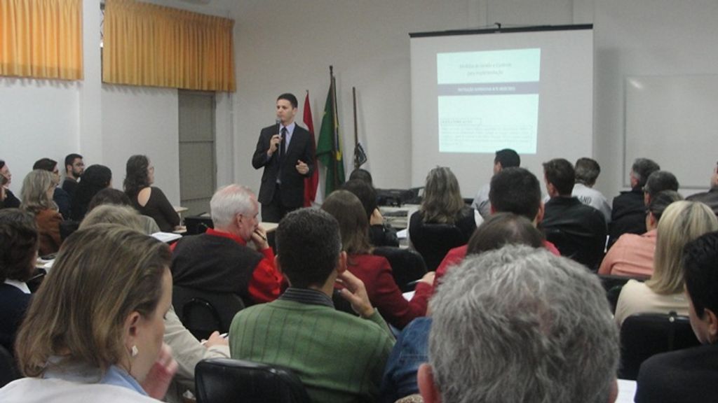 Ammoc e Fecam promoveram capacitação em Joaçaba