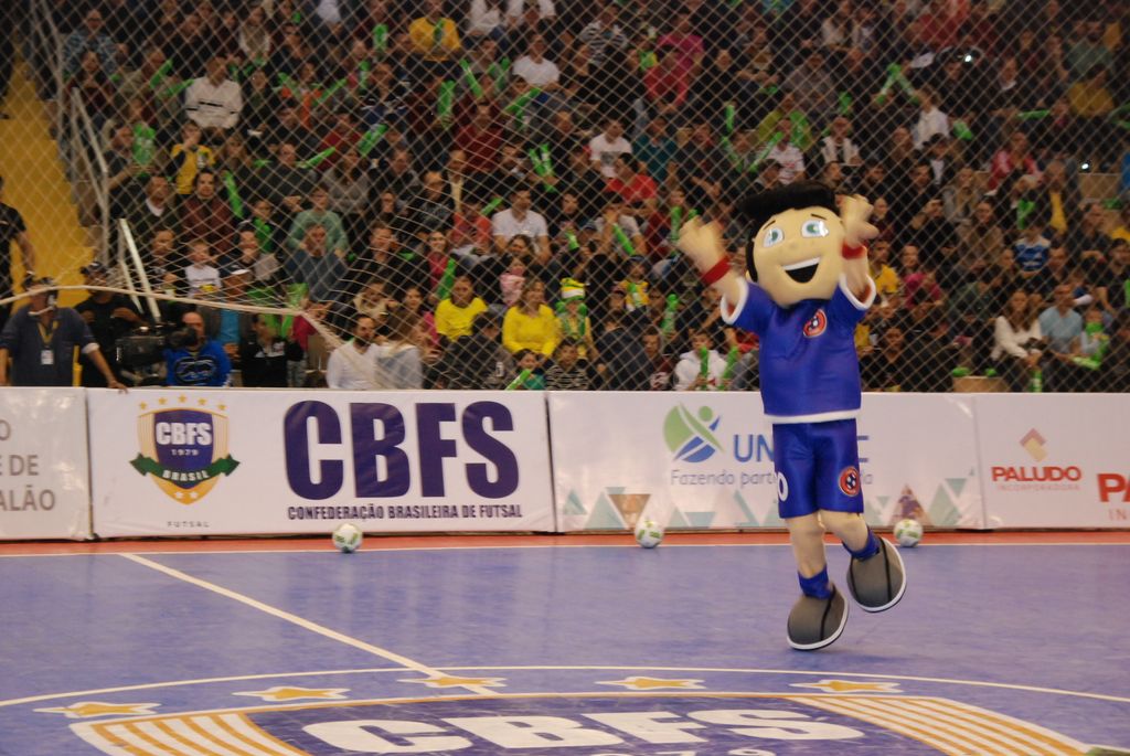 Em noite histórica, Brasil vence a Argentina jogando em Joaçaba