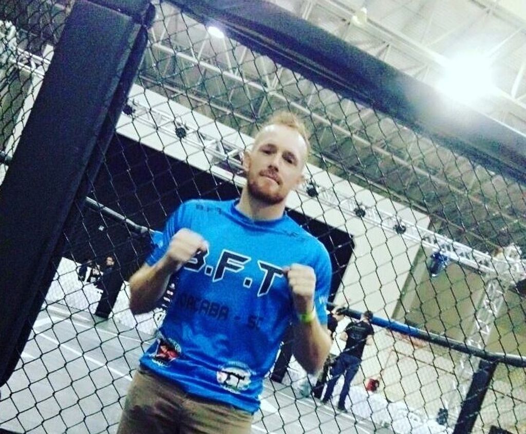 Joaçabense troca de modalidade e faz primeira luta de Kickboxing
