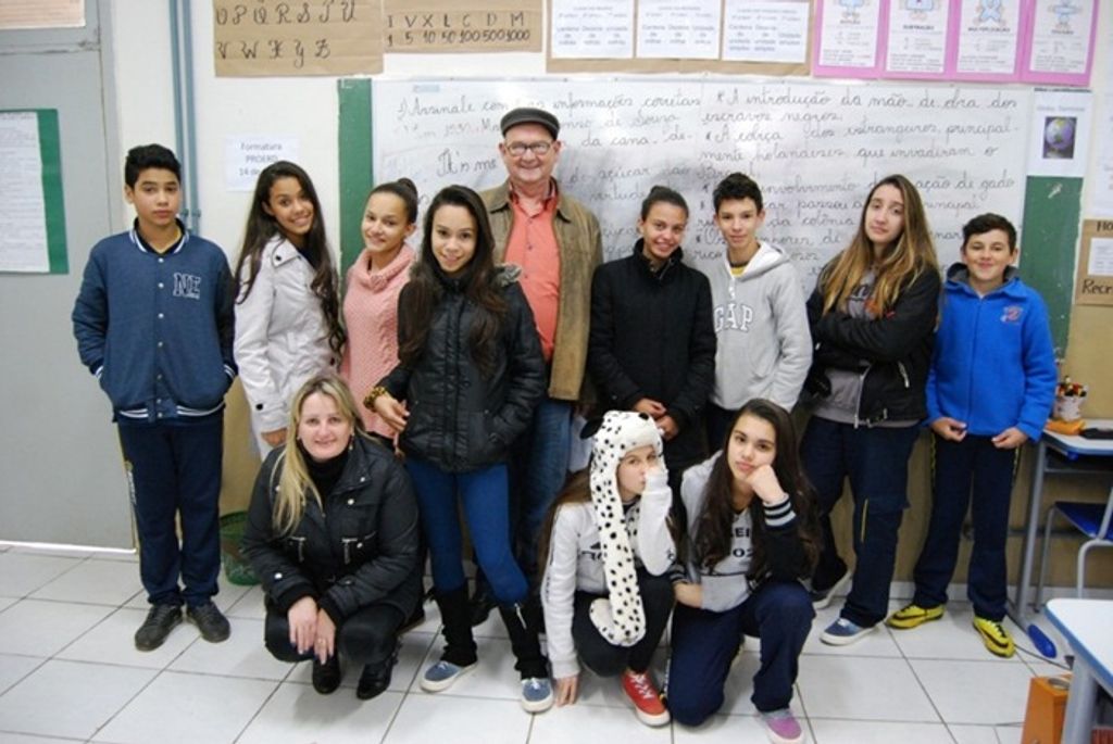 Unoesc desenvolve projeto de música e artes cênicas na Escola Municipal Rotary Fritz Lucht