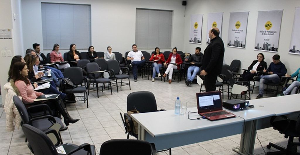 Planejamento Financeiro das empresas foi tema de curso na ACIOC