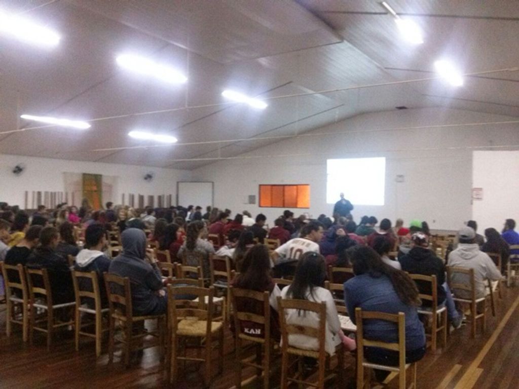 Sessão do Cinestória reúne mais de 100 pessoas em Catanduvas