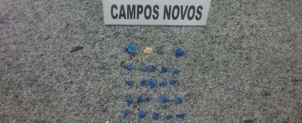Pm de Campos Novos apreende 24 pedras de crack
