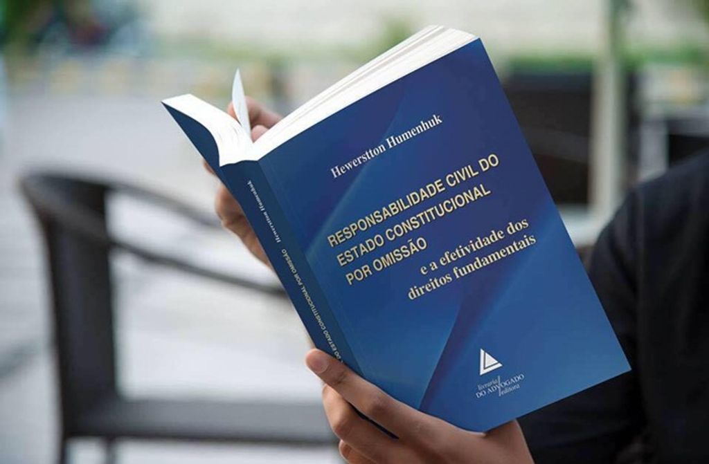 Curso de Direito promoverá ciclo de palestras e lançamento de livro nesta quinta-feira