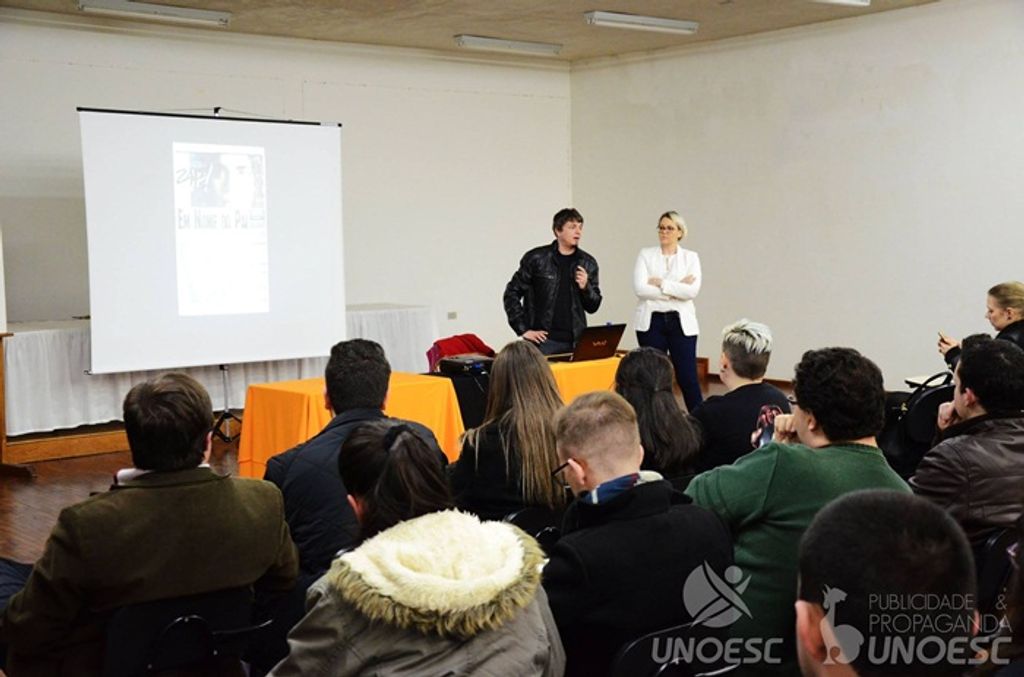 Curso de Publicidade e Propaganda traz jornalistas do Diário Catarinense para Joaçaba