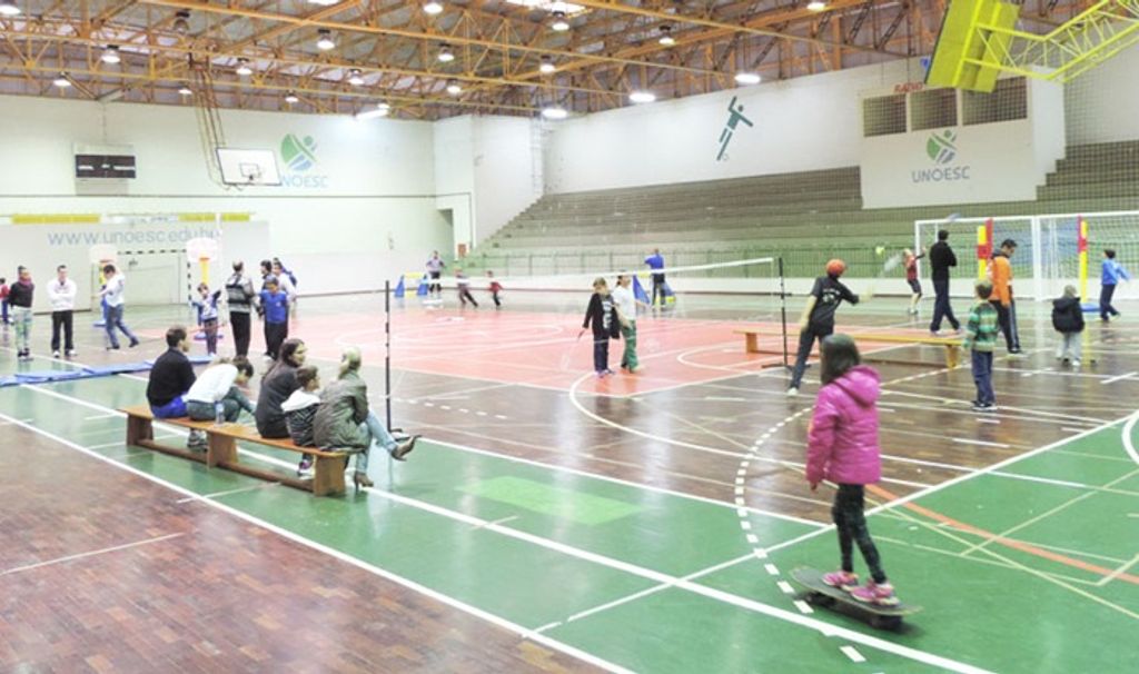 Atividades recreativas e esportivas para crianças ocorrerão neste sábado no Unoesc Abraça