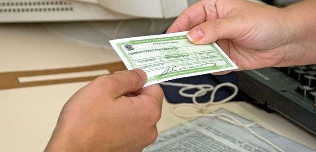 23 suspeitos de transferência ilegal de títulos são indiciados