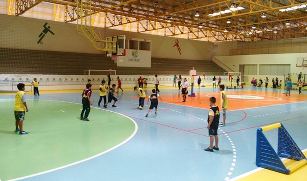 Sábado tem Unoesc Abraça e jogo de basquete no Complexo Esportivo