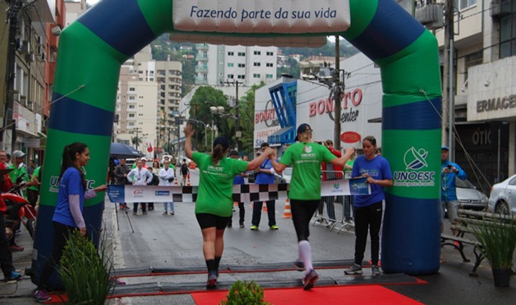 Curso de Educação Física da Unoesc promove 4ª Corrida Rústica