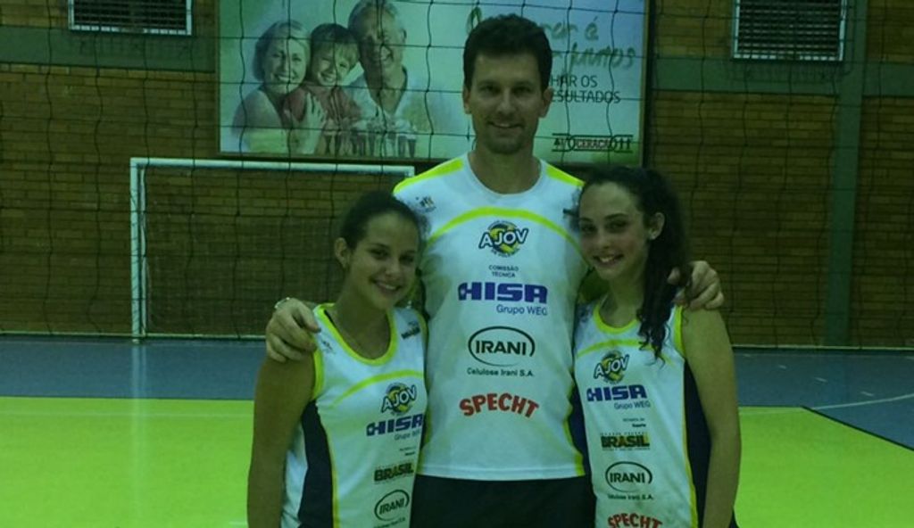 Atletas da AJOV convocadas para a seleção catarinense sub-15