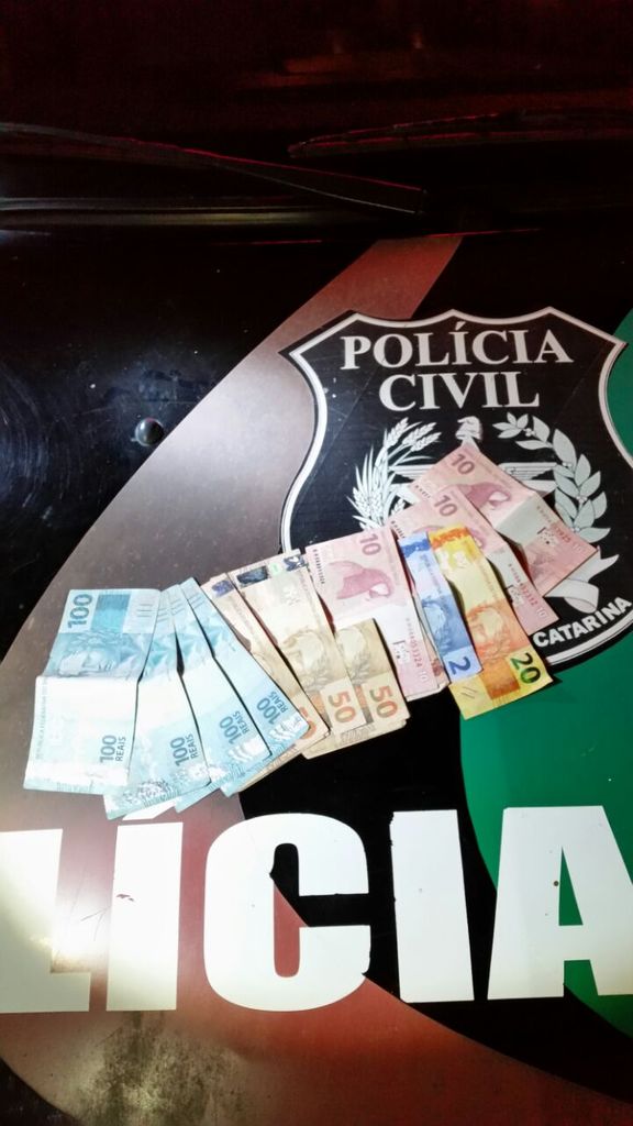 Polícia prende três pessoas durante Operação Eleições