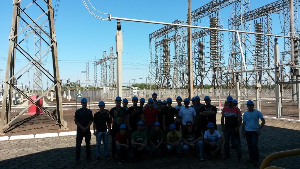 Alunos do SENAI de Luzerna visitam a Hidrelétrica de Itaipu