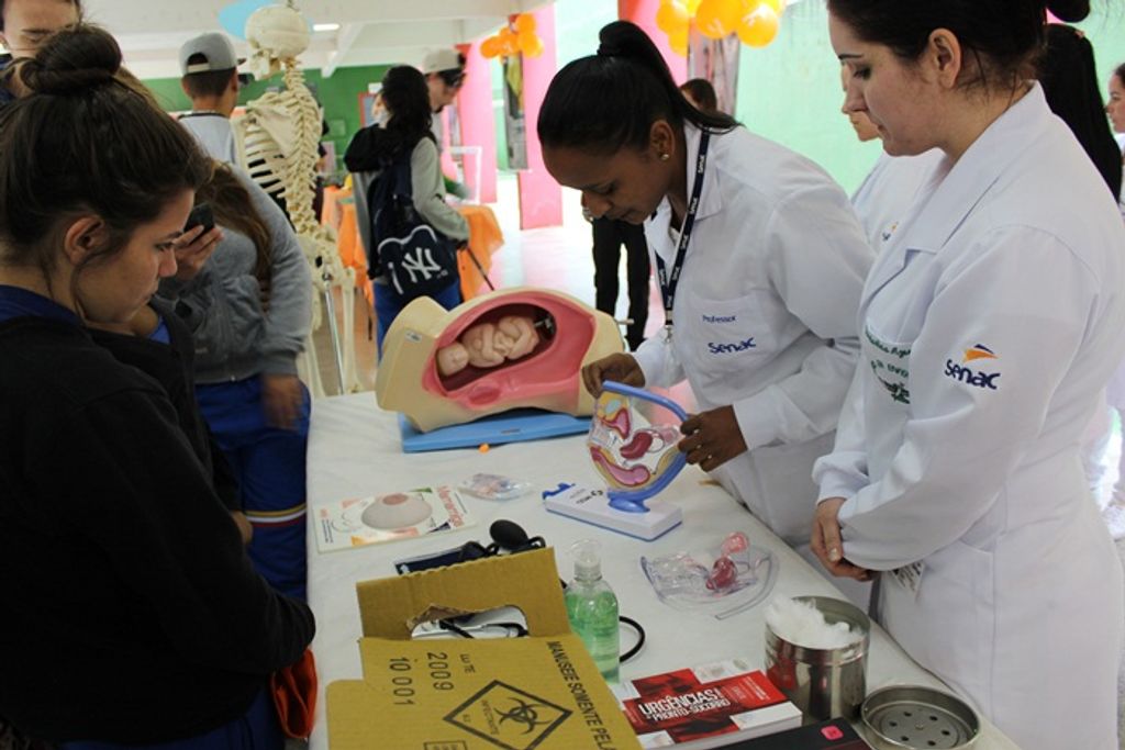 Universo Senac possibilita que estudantes conheçam cursos técnicos e o mercado de trabalho