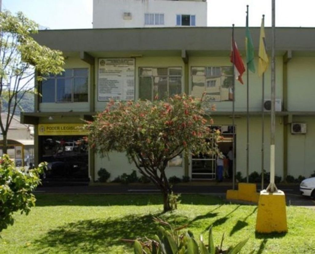 Comissão será nomeada para analisar projeto que prevê a volta de 9 vereadores em Herval