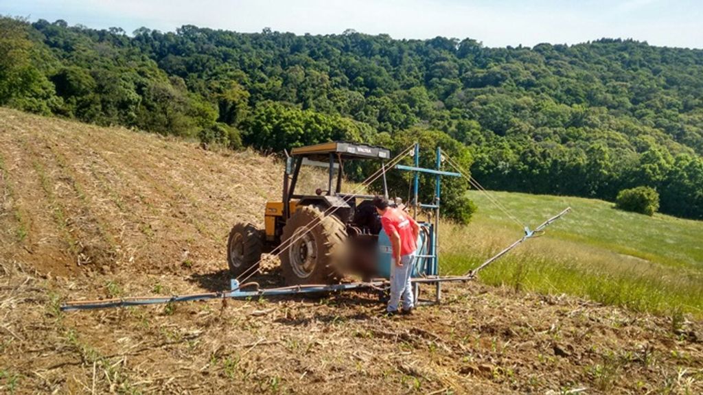 Homem morre após ter perna parcialmente amputada em acidente com trator