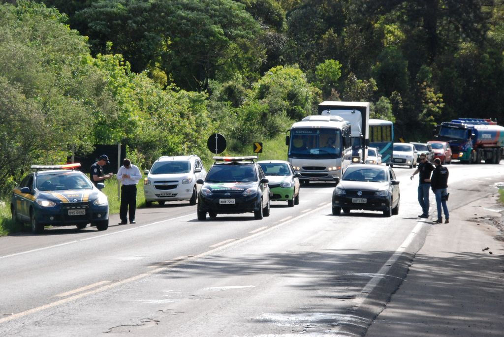 Perícia realiza nesta quinta reprodução simulada do acidente que matou o jovem Andrei Ramos