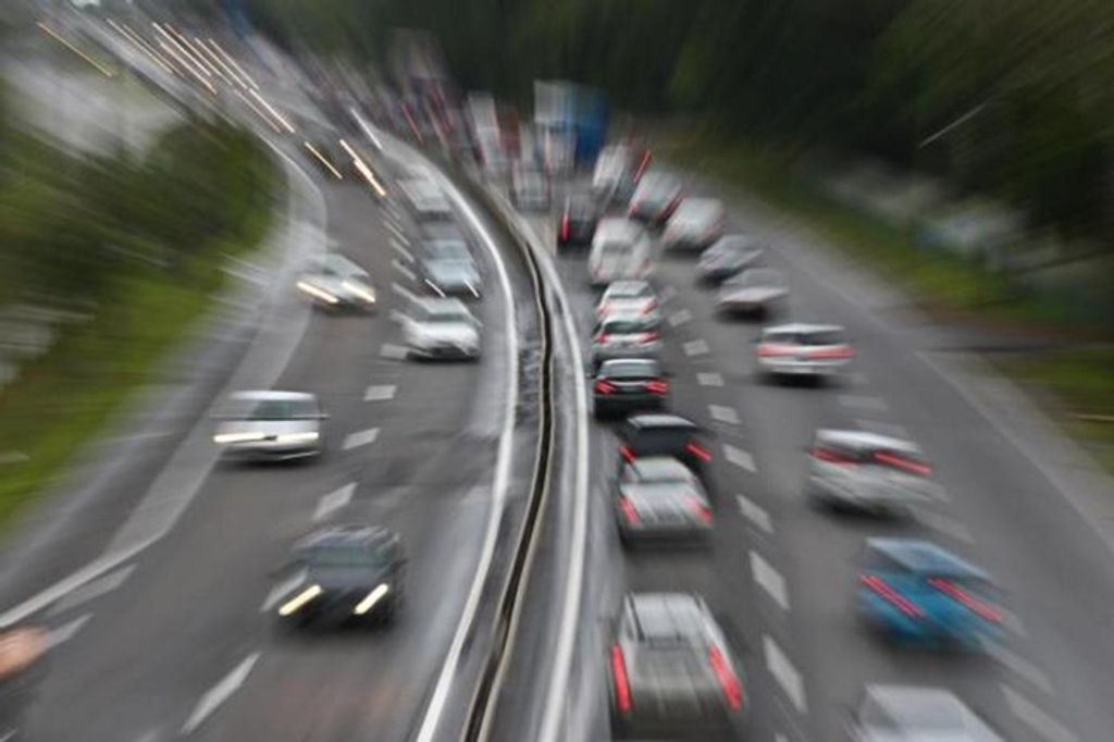 Motoristas serão multados se som for audível do lado externo do veículo