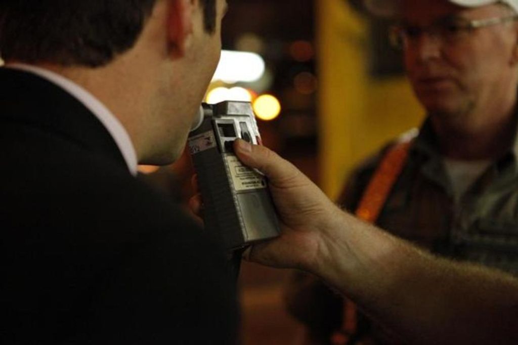 Multa fica mais cara para quem for pego dirigindo alcoolizado