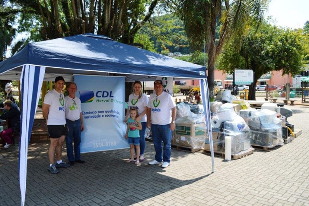 CDL/HO: arrecadadas 7 toneladas de lixo eletrônico