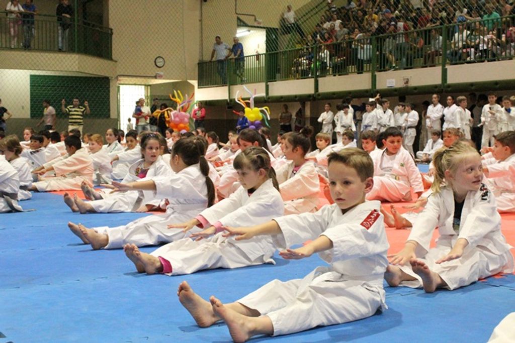 Pais e atletas de Judô participam do Lançamento do Projeto Primeiro Dan