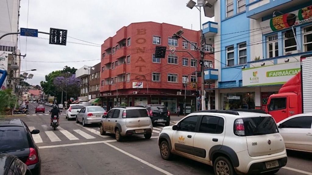 Semafáro da Avenida XV receberá novo reparo