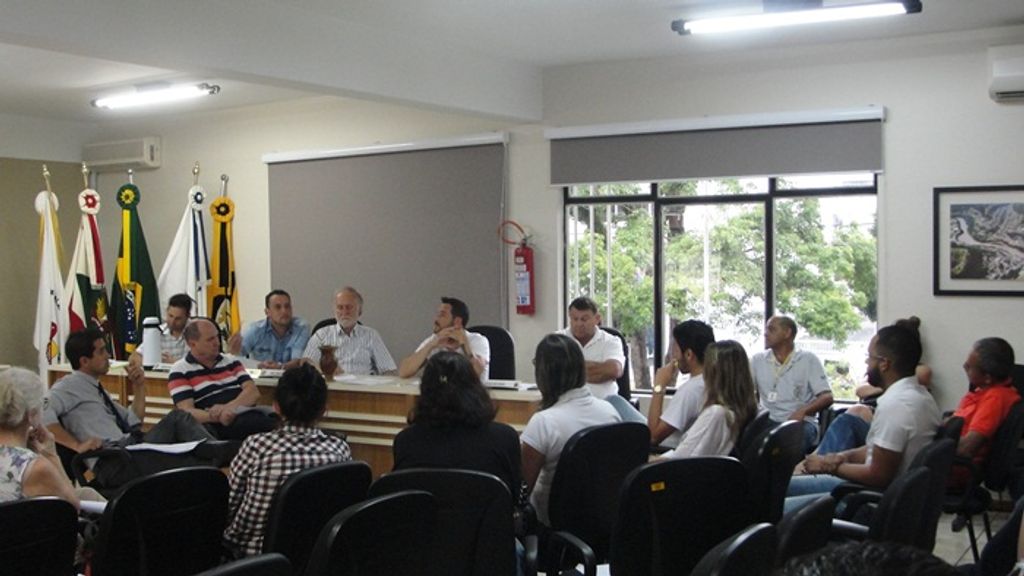 Sindicato dos servidores da Prefeitura de Herval d’ Oeste estiveram reunidos com vereadores