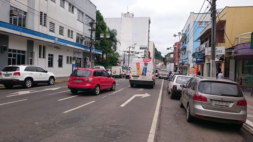 Motocicletas serão obrigadas a rotacionar ao usar o estacionamento rotativo em Joaçaba