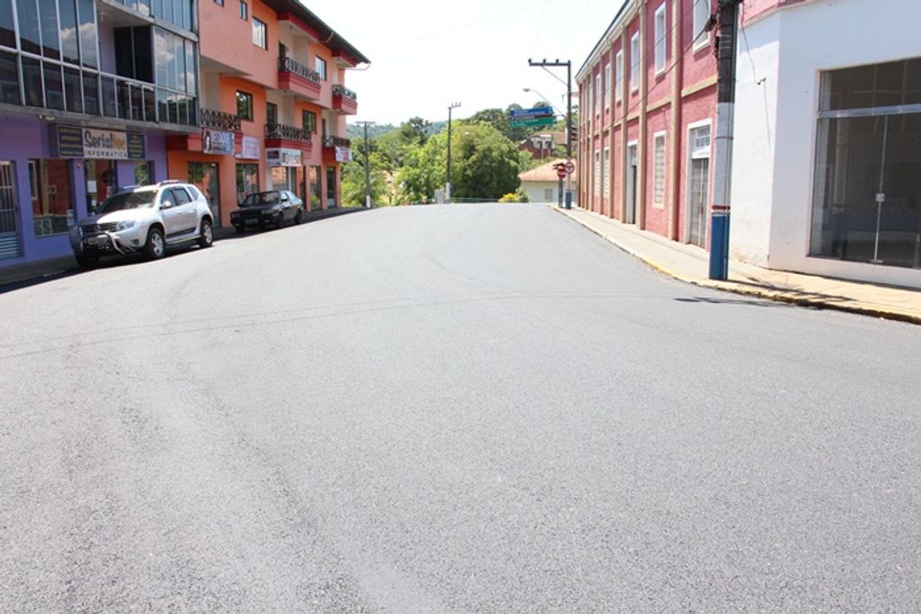 ​Centro Histórico recebe recapeamento asfáltico em Piratuba