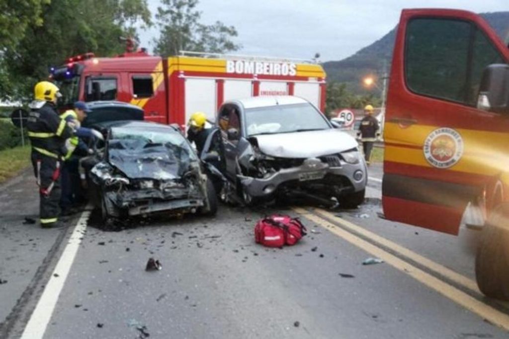 PRF divulga balanço da Operação Proclamação da República 2016