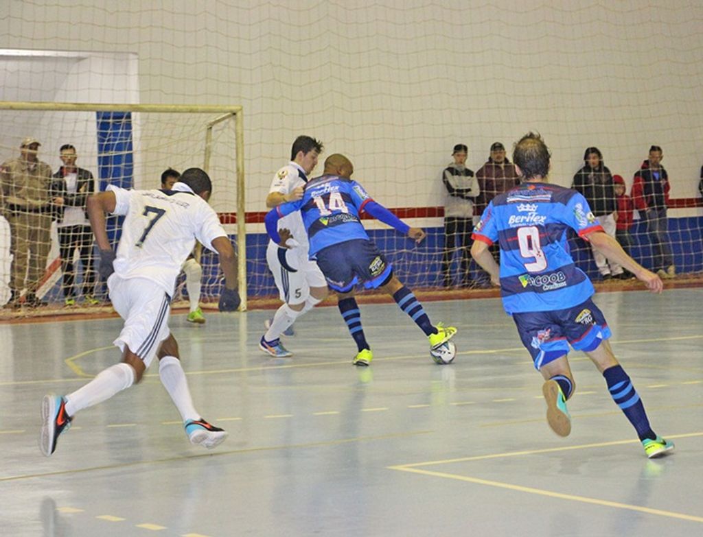 Torneio que reuniria times brasileiros e argentinos em Piratuba é cancelado