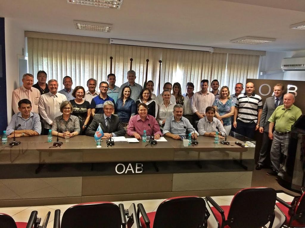 Entidades entregam proposta de TAC da Acessibilidade para Prefeitura de Joaçaba