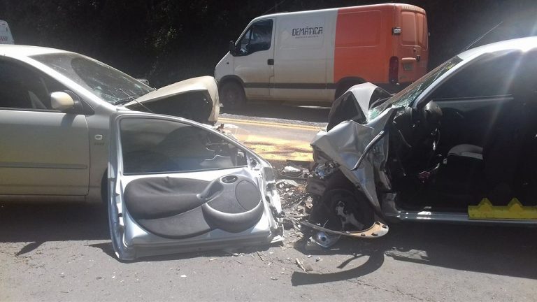 Colisão violenta deixou três feridos na BR 282 em Catanduvas