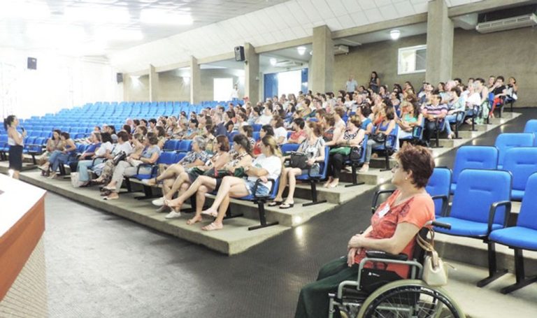 Mais uma turma da Universidade da Terceira Idade é recepcionada na Unoesc Capinzal e Joaçaba