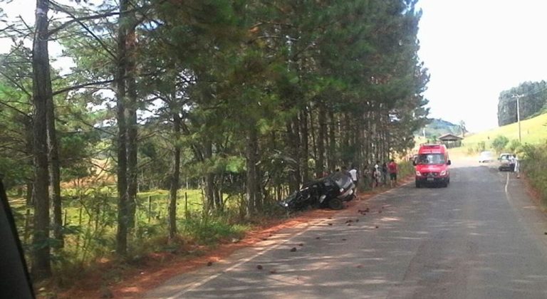 Adolescente fica gravemente ferido em acidente em Treze Tílias