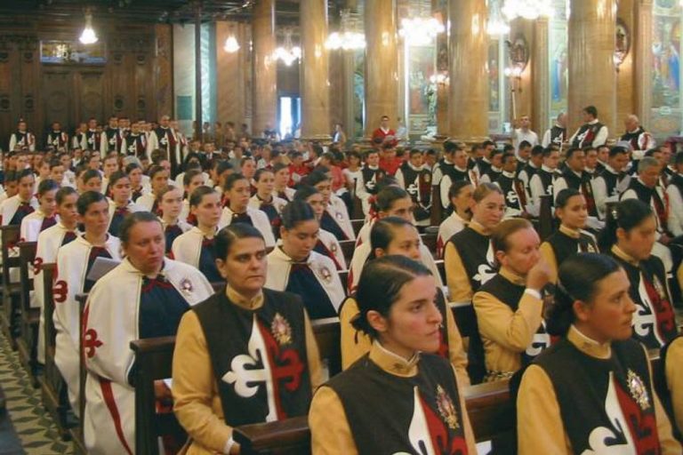 Grupo católico Os Arautos do Evangelho está na mira do Vaticano por práticas indevidas de exorcismo