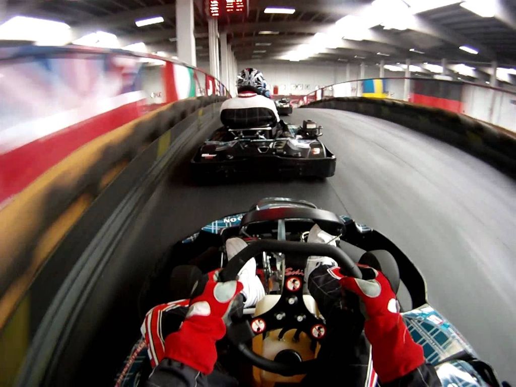 Kart Indoor: Suas férias vão ser incríveis!