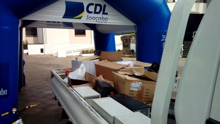CDL/Joaçaba arrecada quase 800 quilos de lixo eletrônico