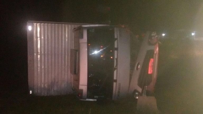 Acidente na BR-282 provoca ferimentos graves em motorista