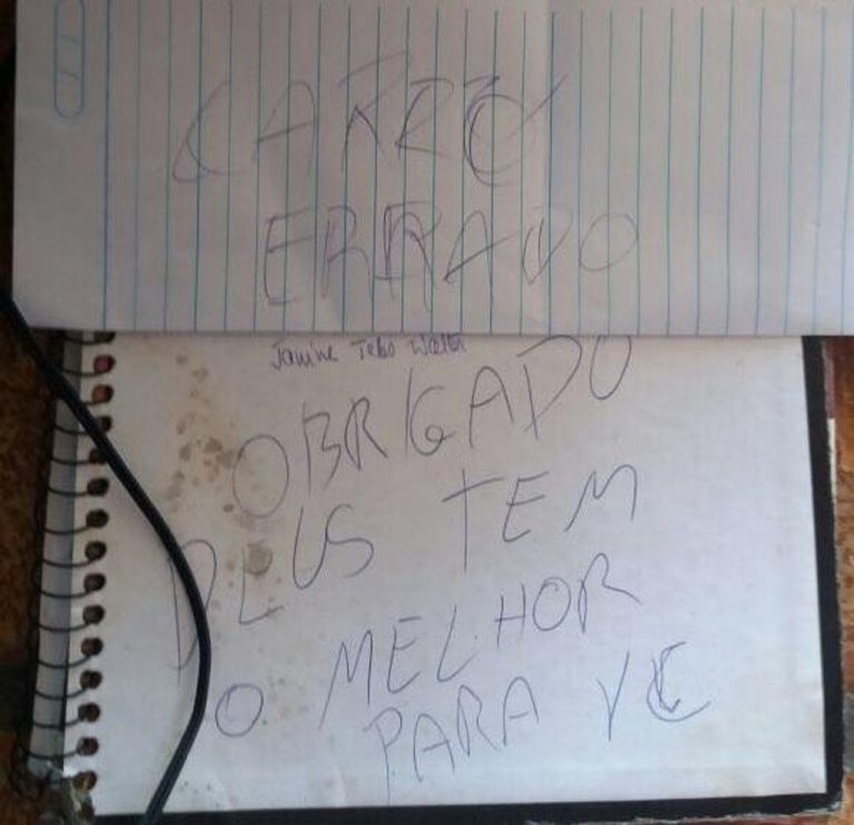 Ladrão devolve carro roubado com bilhete pedindo desculpas em Blumenau