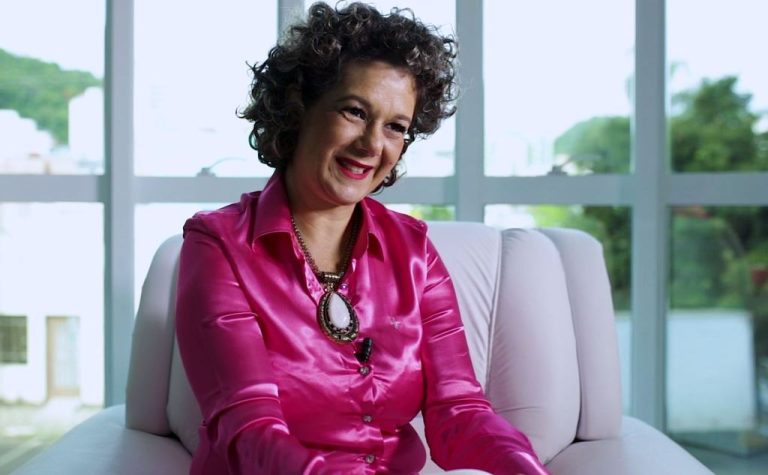 Elizabeth Conde: a Podóloga carioca acolhida por Joaçaba