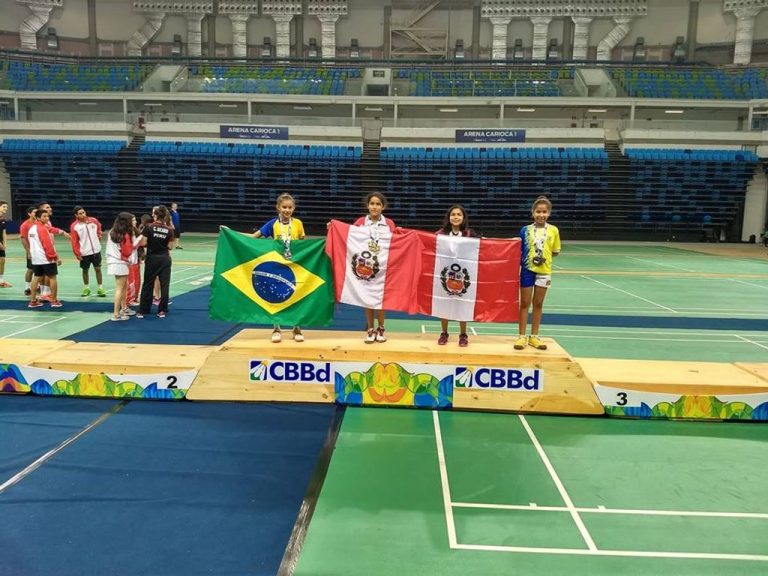 Letícia Andres é vice-campeã Sul Americana de Badminton