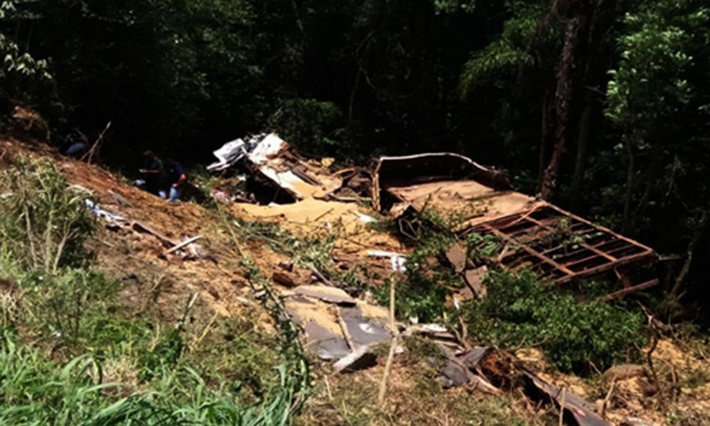 Grave acidente na BR 153 em General Carneiro deixa 4 pessoas mortas