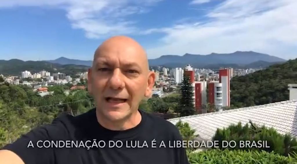 Luciano Hang anuncia em vídeo que vai comemorar prisão de Lula com 13 minutos de fogos
