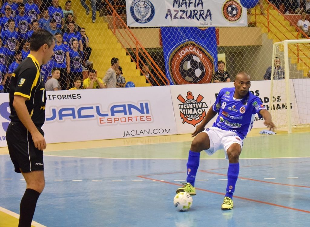 Com renovações de Yan e Ernani, Joaçaba Futsal define elenco para 2018