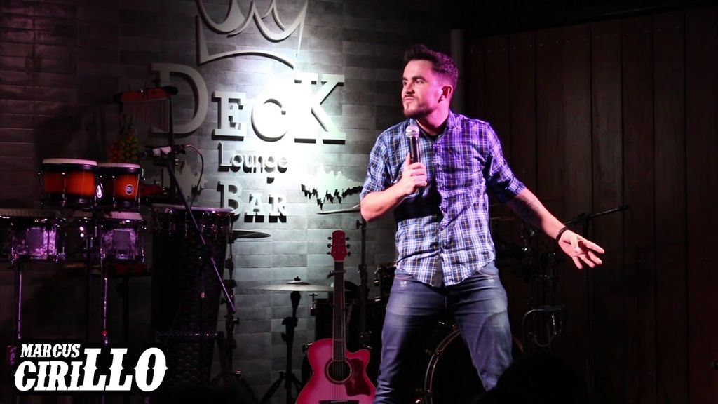 Boas risadas em Treze Tílias com o humorista Marcus Cirillo no dia 19