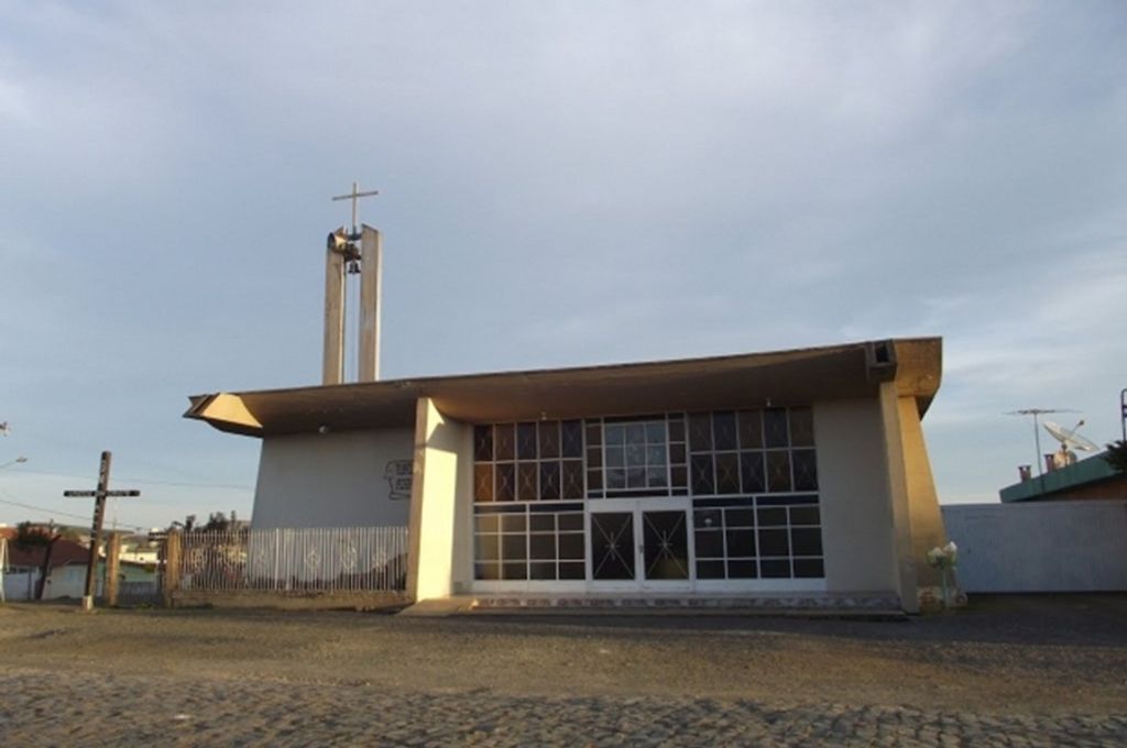 Sino de igreja, que pesa 250 kg, é furtado em Lages